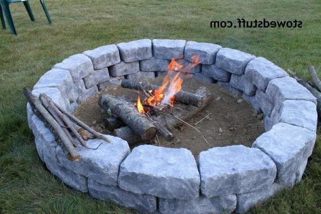Remarkable How To Build A Fire Pit Stowed Stuff How To Build A Fire In A Fire Pit