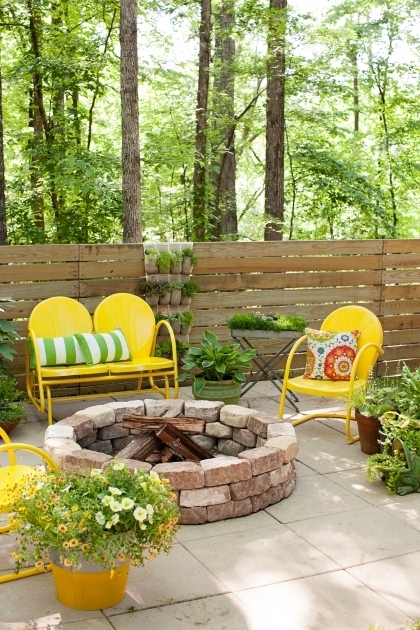 Fascinating 10 Best Outdoor Fire Pit Ideas To Diy Or Buy How To Build A Brick Fire Pit Without Mortar