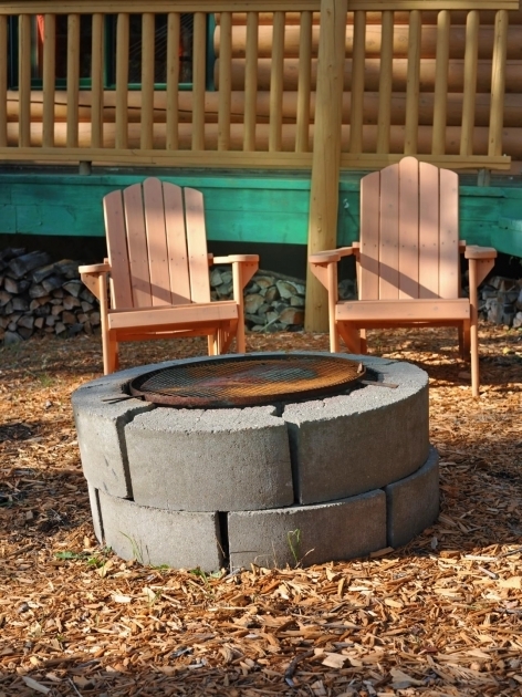 Awesome Cinder Block Fire Pits Design Ideas Hgtv Cinder Block Fire Pit Plans