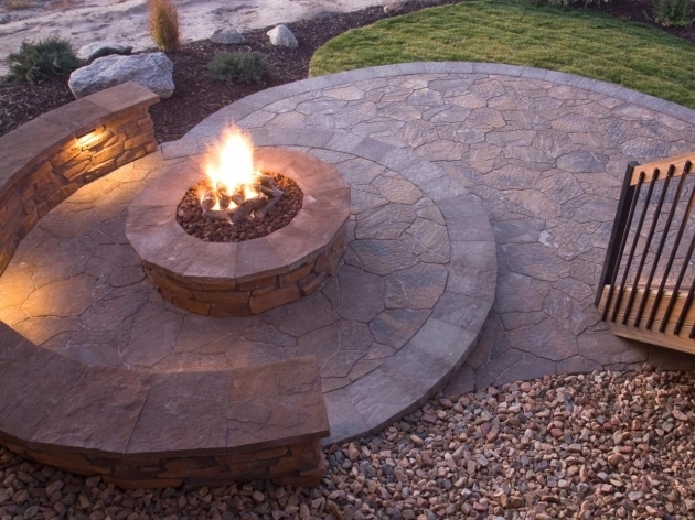 Best How To Plan For Building A Fire Pit Hgtv Brick Fire Pit Plans