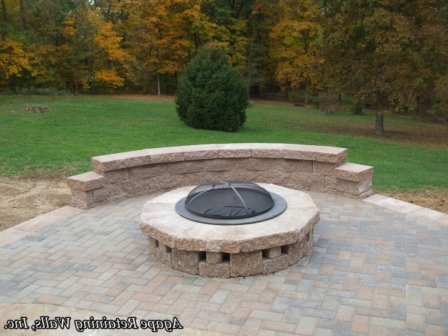 Delightful Poolside Fire Pit Agape Retaining Walls Inc Installed This Fire Pit Retaining Wall Blocks