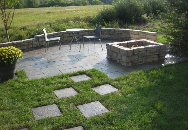 Incredible Uncategorized Round Brick Home Fire Pit Designs With Cover Over Fire Pit In The Grass