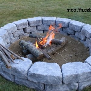 How To Make A Fire In A Fire Pit