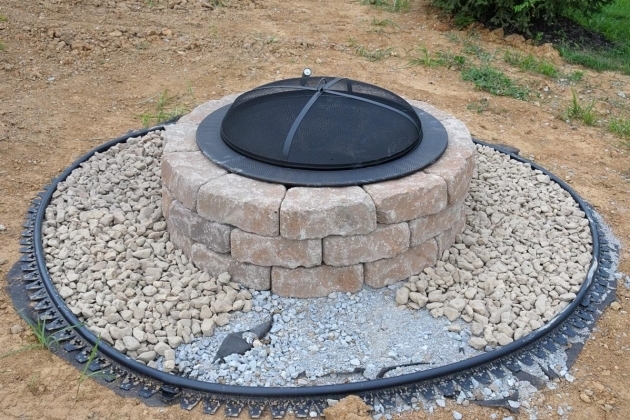 Picture of Easy And Cheap Diy Fire Pit Ideas With Stone Bricks And Gravel For Diy Fire Pit Cheap