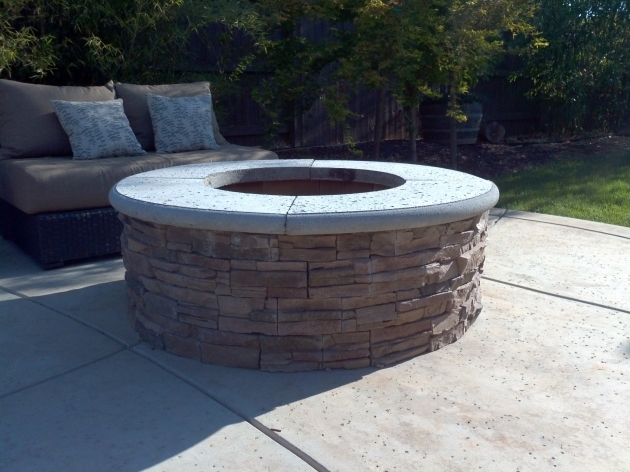 Wonderful How To Build A Fire Pit With Stone Veneer Facing Diy Add A Bbq Fire Pit Retaining Wall Blocks