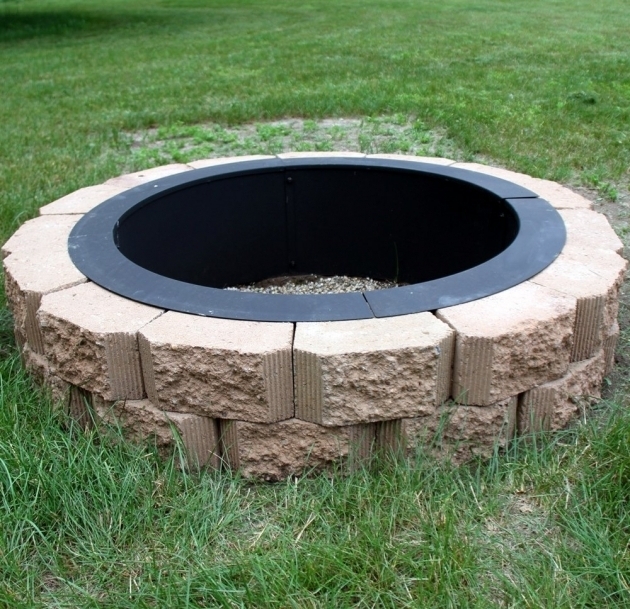 Awesome 30 Spectacular Backyard Diy Fire Pit Seating Ideas Fire Pits On Grass