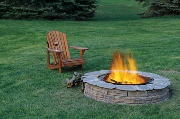 Delightful Exterior Design Expanse Green Grass With Landmann Crossfire Fire Fire Pits On Grass