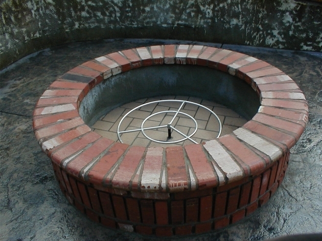 Fascinating Fire Pit Brick Design Design And Ideas Fire Bricks For Fire Pit
